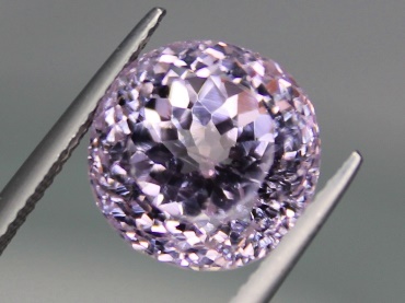 Kunzite, Hiddenite, Spodumene Natural Gemstones
